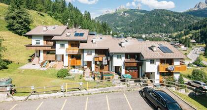 Enrosadira by Interhome