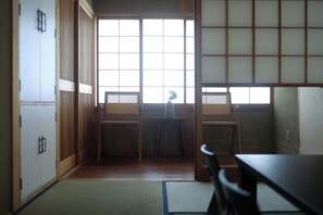 Télévision à écran plat