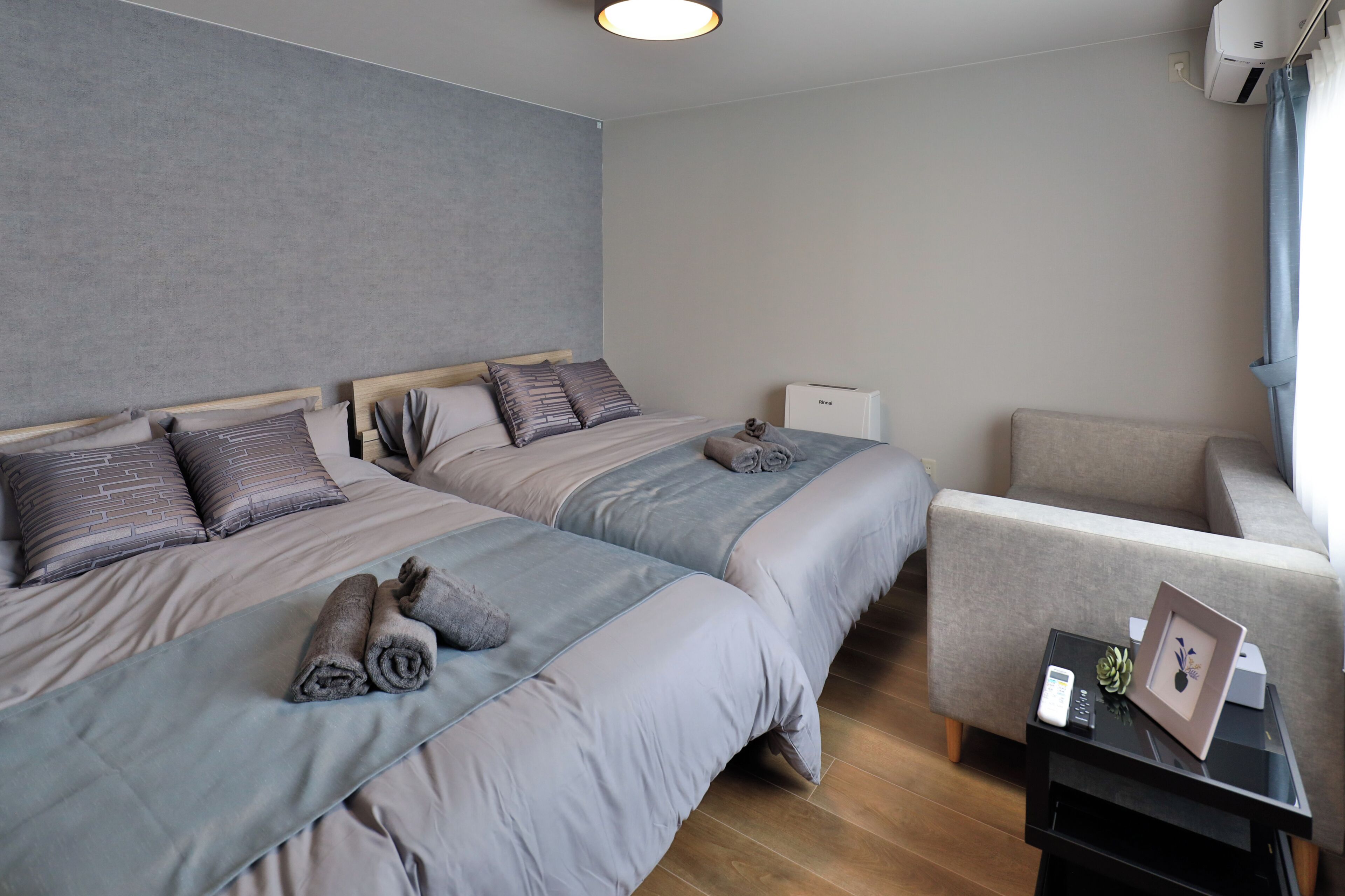 5 bedrooms, iron/ironing board, free WiFi