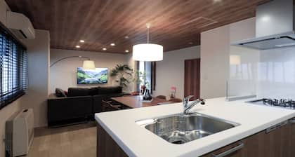 THE VILLA SEASIDE