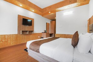 Chambre Double Deluxe, fumeurs | Espace de travail pour ordinateur portable, Wi-Fi gratuit