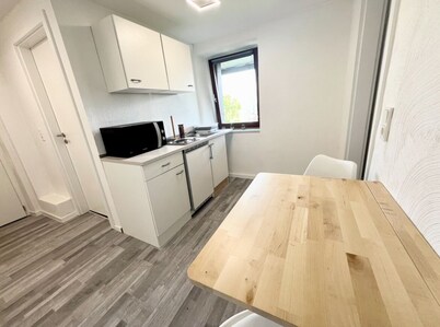 Quiet apartment with garden view