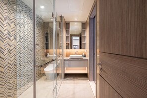 Deluxe Condo, 3 Bedrooms, Balcony, City View | Bathroom | Shower, free toiletries, hair dryer, slippers