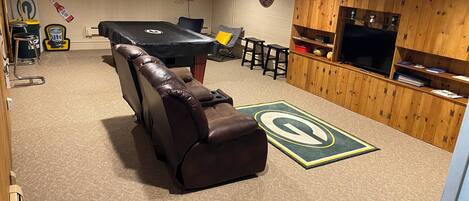 غرفة الألعاب