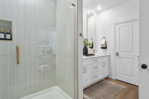 Bathroom - Walk to AT&T Stadium + Free Parking | Luxury Home (Arlington)