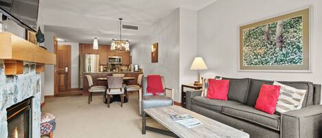 تلفزيون ذكي، مدفأة، مشغل دي في دي