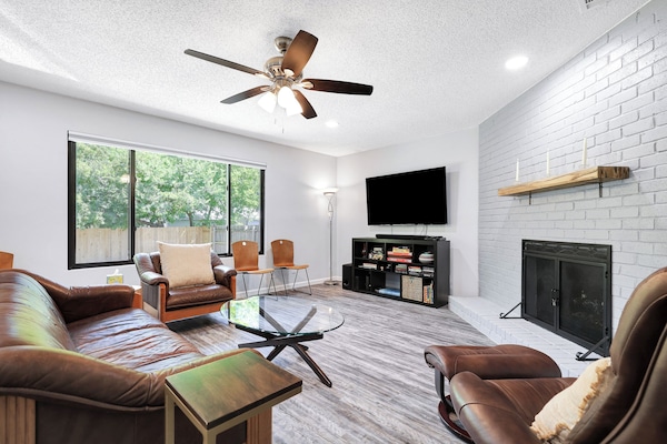 Perfectly designed to accommodate all your family and friends comfortably.