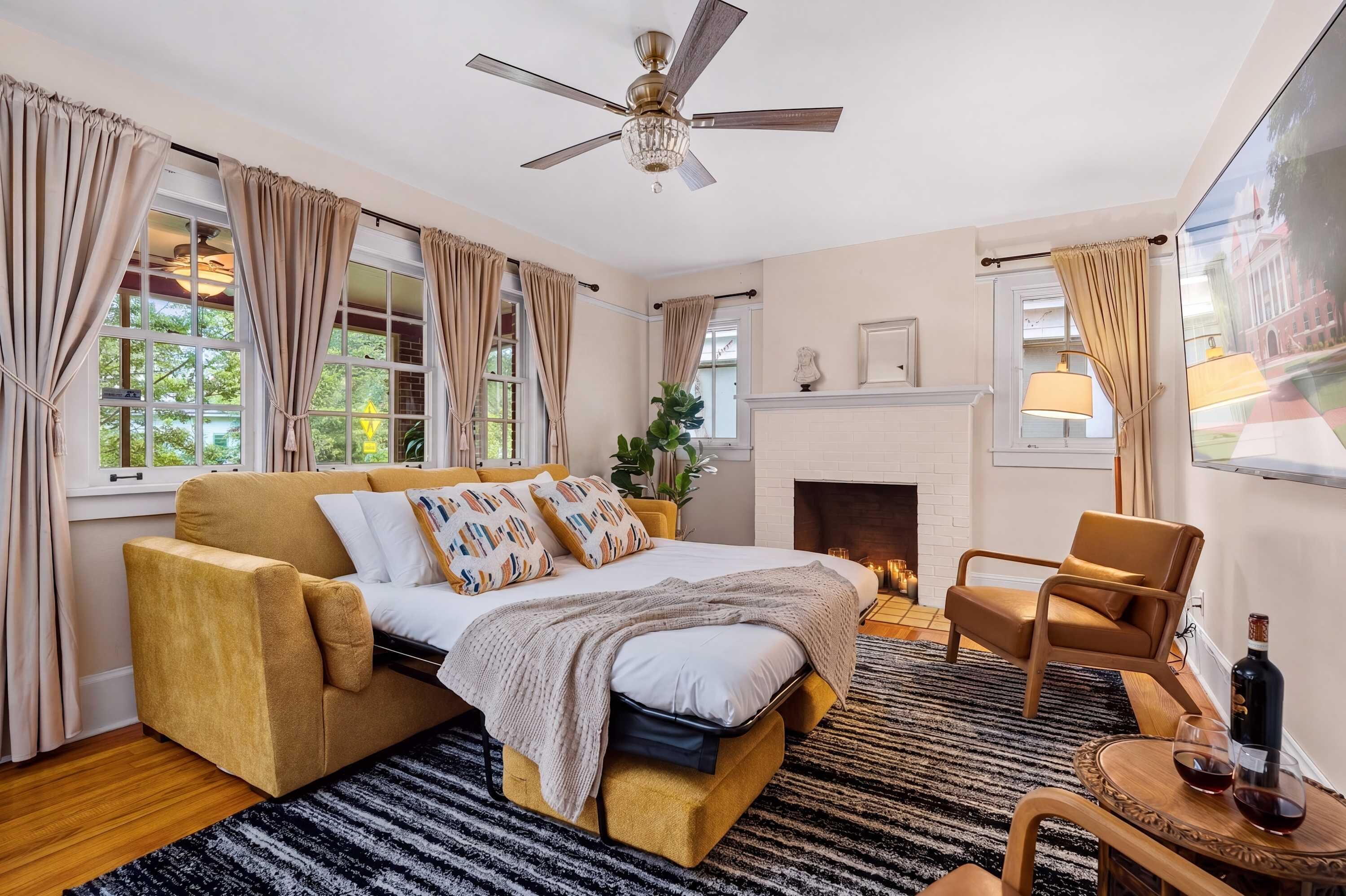 3 bedrooms, iron/ironing board, travel crib, WiFi