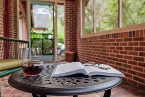 Interior - The Gallery at Duckpond | Backyard • Historic (Gainesville)