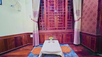 Literie de qualité supérieure, matelas mémoire de forme, bureau