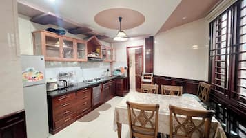 Fridge, stovetop, cookware/dishes/utensils