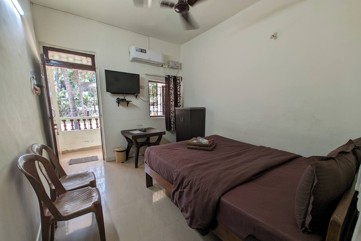 Quarto casal clássico | 1 quarto, Wi-Fi de cortesia, roupa de cama