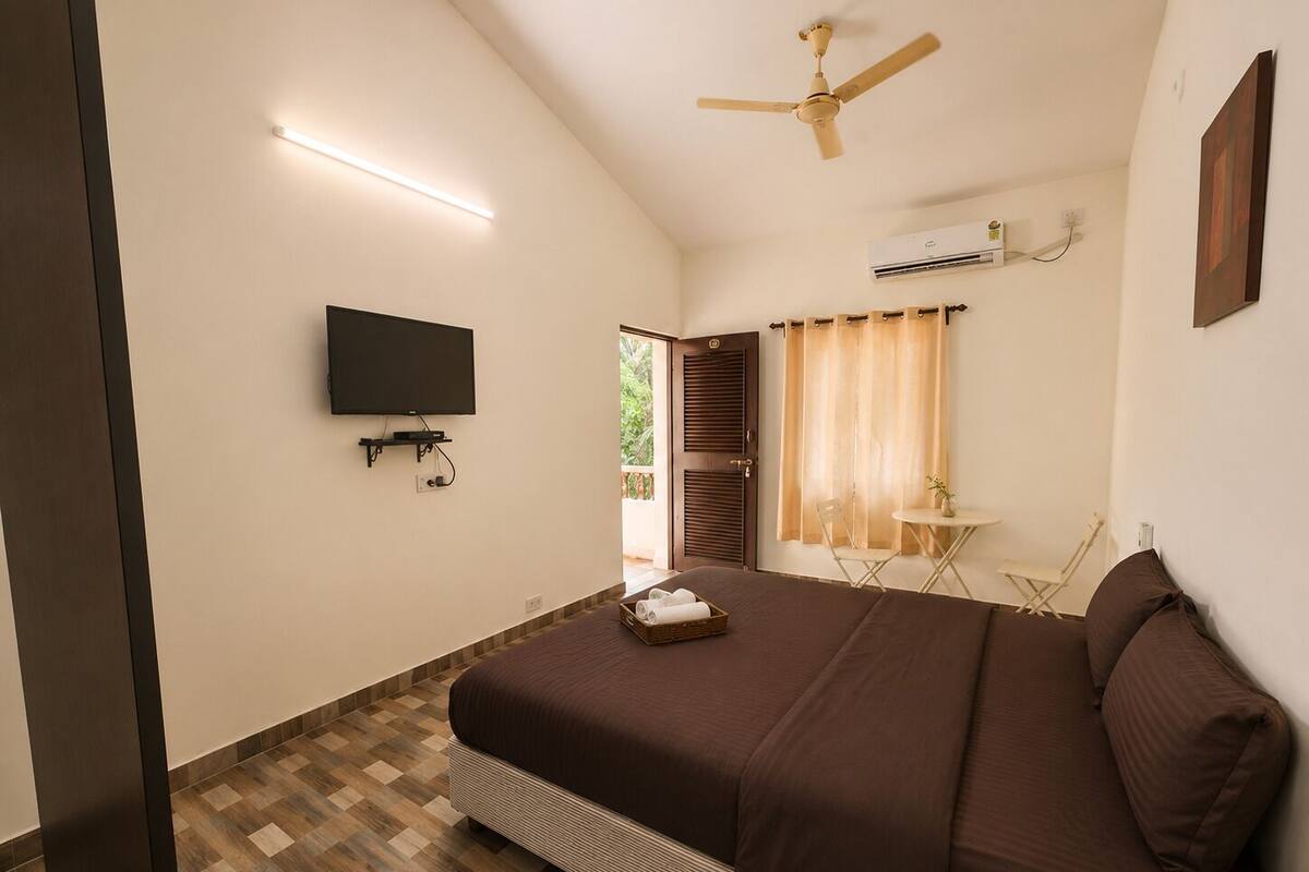 Comfort Studio | WiFi (free), bed sheets