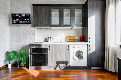 Prime Spot - Views - Affordable - Modern Bathroom