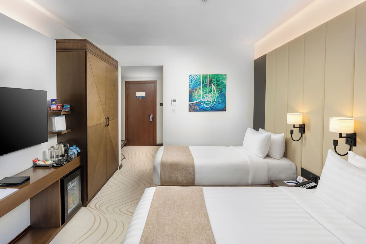 2 bedrooms, in-room safe, desk, laptop workspace