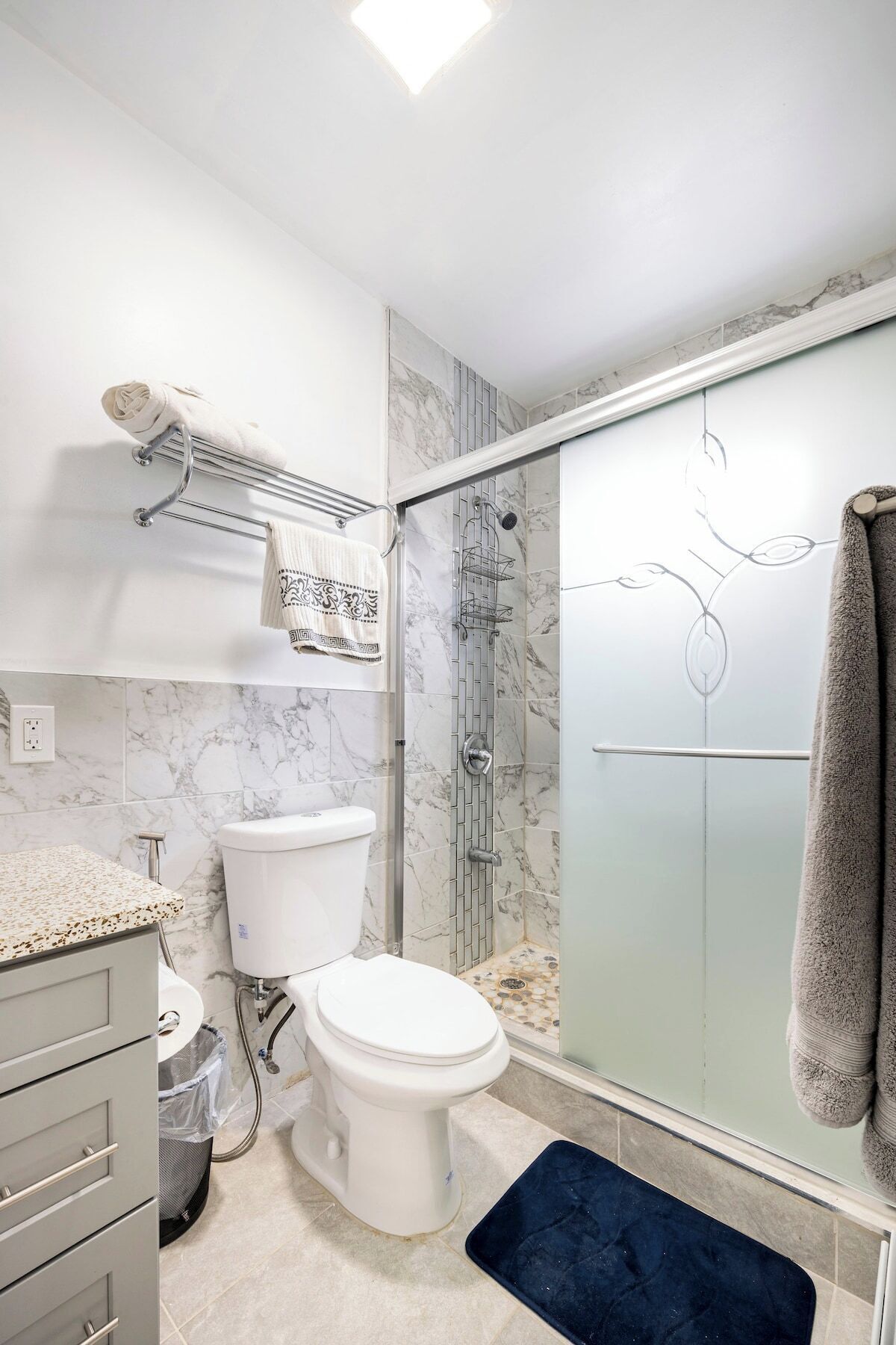 Hair dryer, bidet, towels, soap