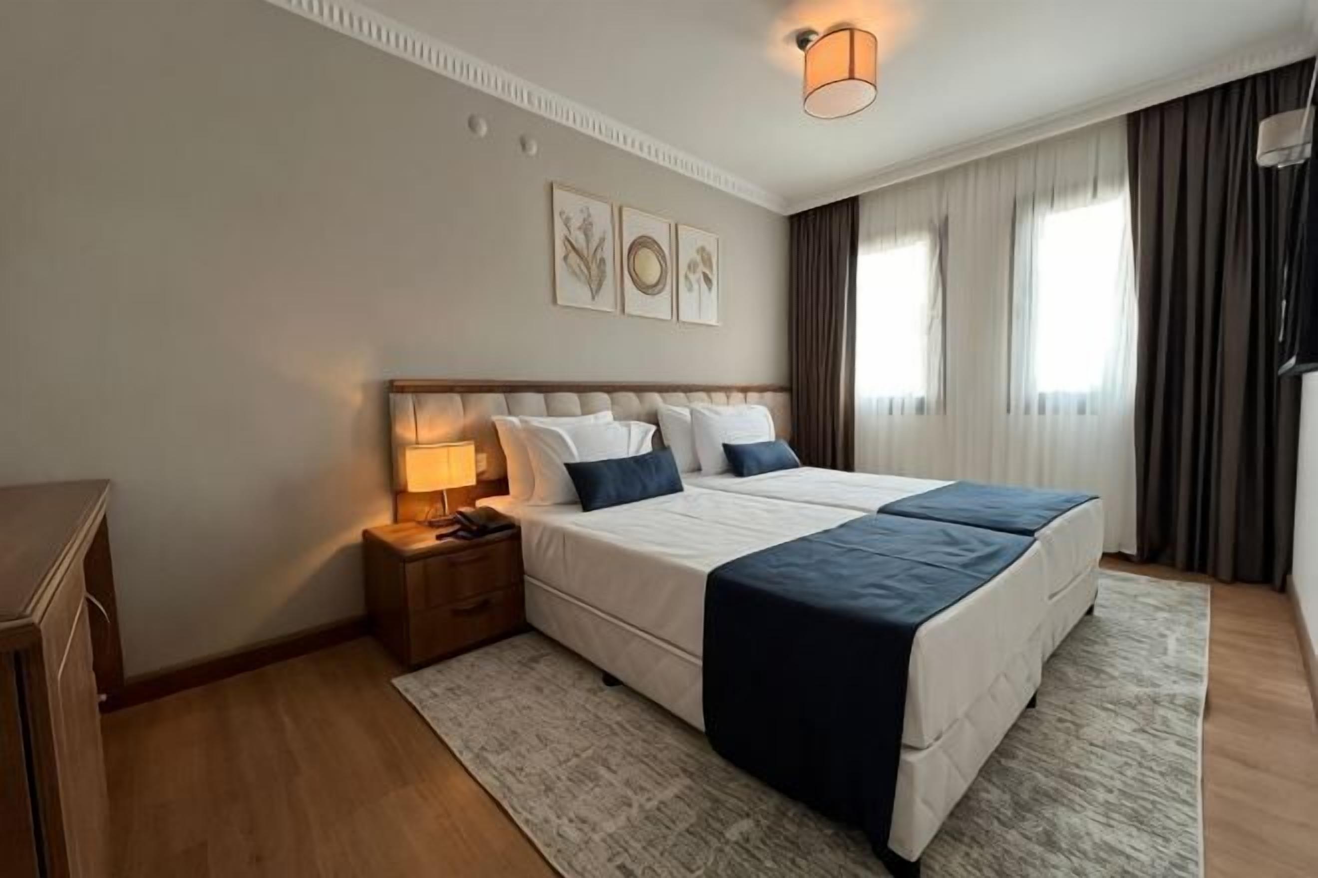 Desk, iron/ironing board, free WiFi, bed sheets
