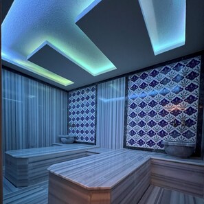 Hot tub - İstanblu Hotel & Spa (Izmir)