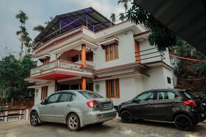 숙박 시설 구내