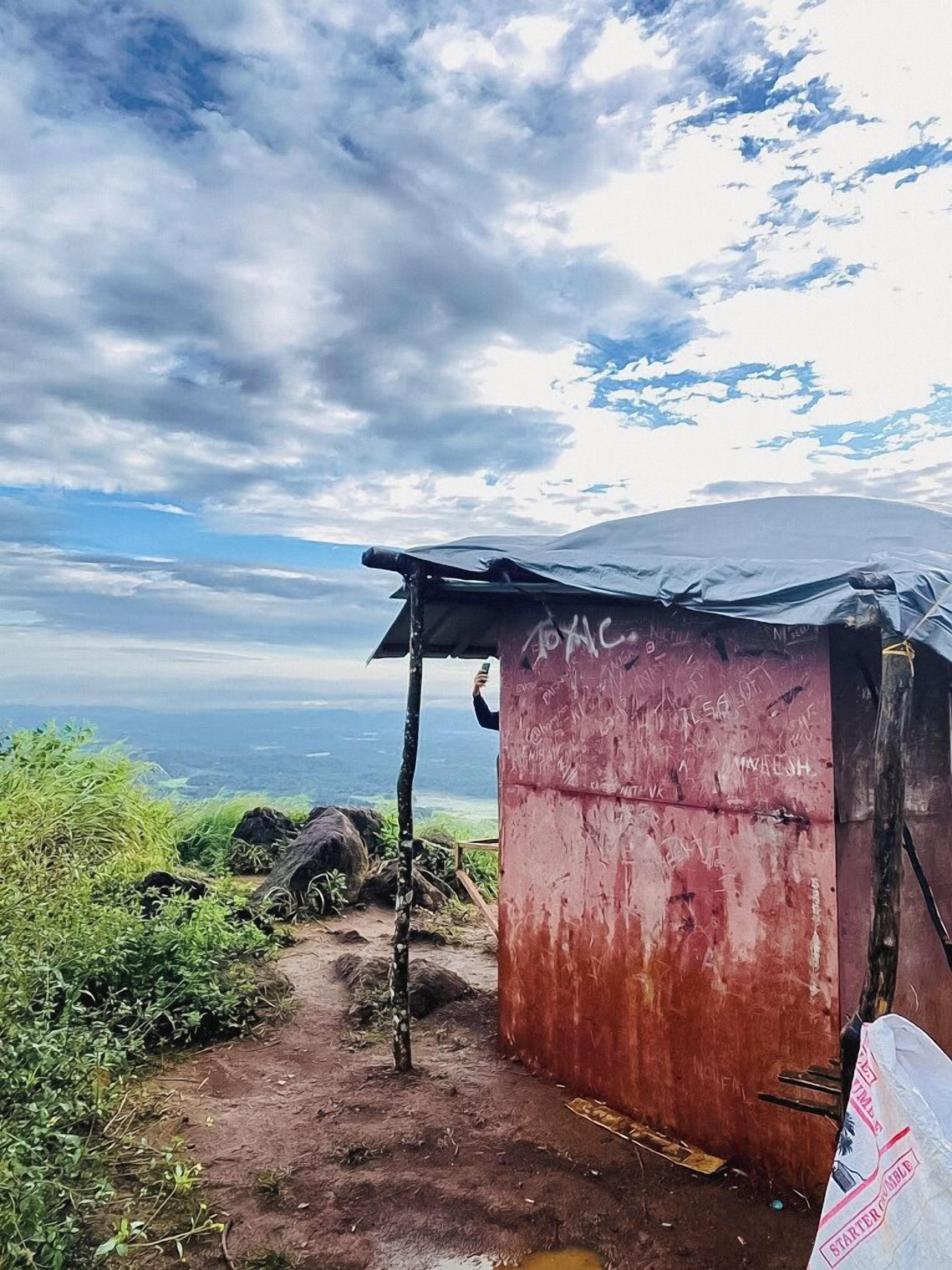 Pemandangan dari hartanah