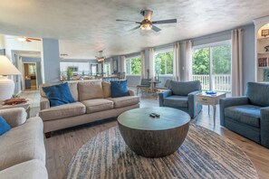 TV, fireplace, video games, offices