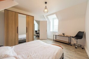 1 chambre, accès Internet, draps fournis