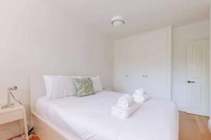 3 Schlafzimmer, Bügeleisen/Bügelbrett, Reisekinderbett, Internetzugang