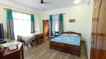 Premium bedding, free WiFi, bed sheets