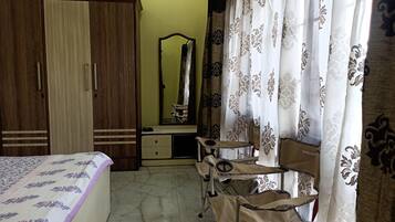 Executive Room | Premium bedding, free WiFi, bed sheets