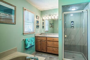Towels - Decks, Docks & Flip Flops-Creekfront Oasis (Pawleys Island)