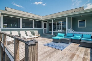 Terrace/patio - Decks, Docks & Flip Flops-Creekfront Oasis (Pawleys Island)