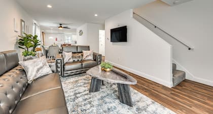 Duplex w/ Fire Pit ~ 1 Mi to MGM Springfield!