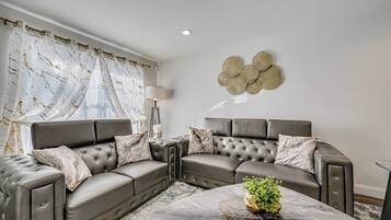 Apartment (4 Bedrooms) | Interior