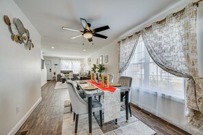 Apartment (4 Bedrooms) | Interior - 1 Mi to MGM Springfield: Cozy Winter Duplex! (Springfield)
