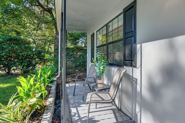 House (3 Bedrooms) | Interior - Emerald Coast Home: Outdoor Entertainment Area! (Mary Esther)