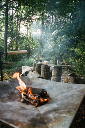Property grounds - Off-grid Cork Cabin With It's Own Island (Gillingham)