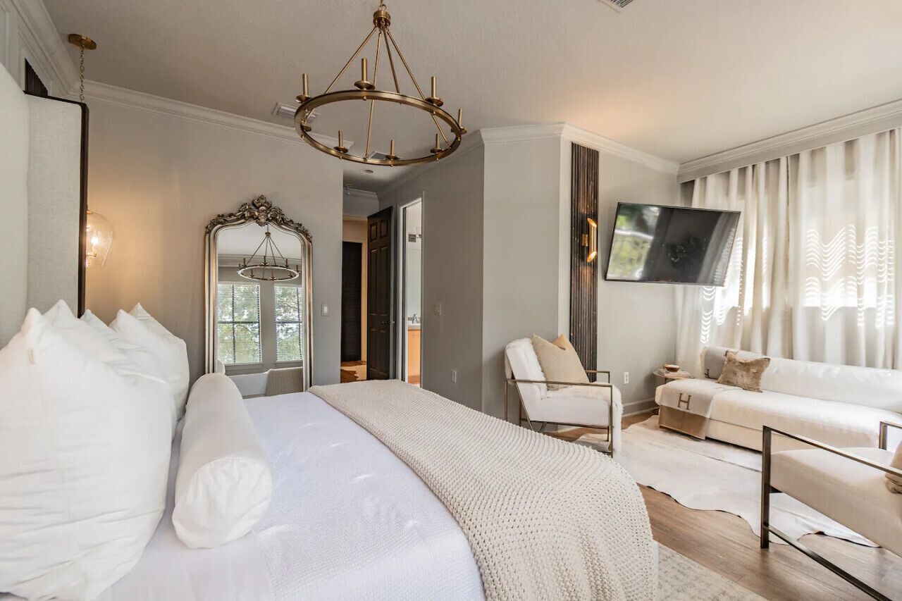 2 bedrooms, desk, iron/ironing board, free WiFi