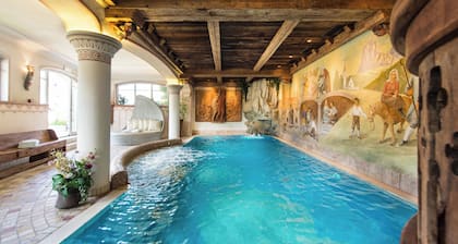 Hotel Ansitz Jakoberhof - Alpine Relax