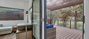 NEW! Eagles Landing Tiny Home - B03 - Hot Tub