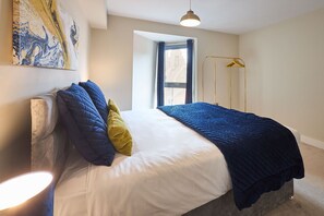 1 chambre, bureau, fer et planche à repasser, Wi-Fi