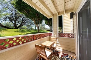 Townhome, 2 Bedrooms | Property grounds