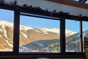 Condo, 3 Bedrooms | Interior