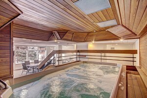 Condo, 3 Bedrooms | Spa | Hot tub