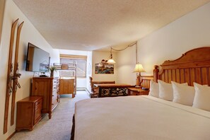 Appartement, 3 slaapkamers | 3 slaapkamers, een laptopwerkplek, gratis wifi