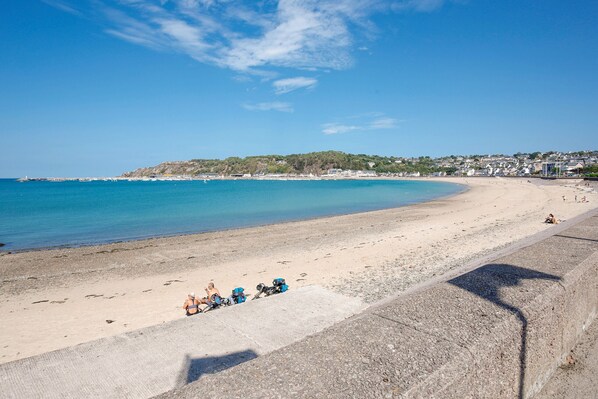 Strand