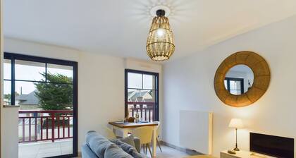 Apartment for 2 - 50 m from Val André beach