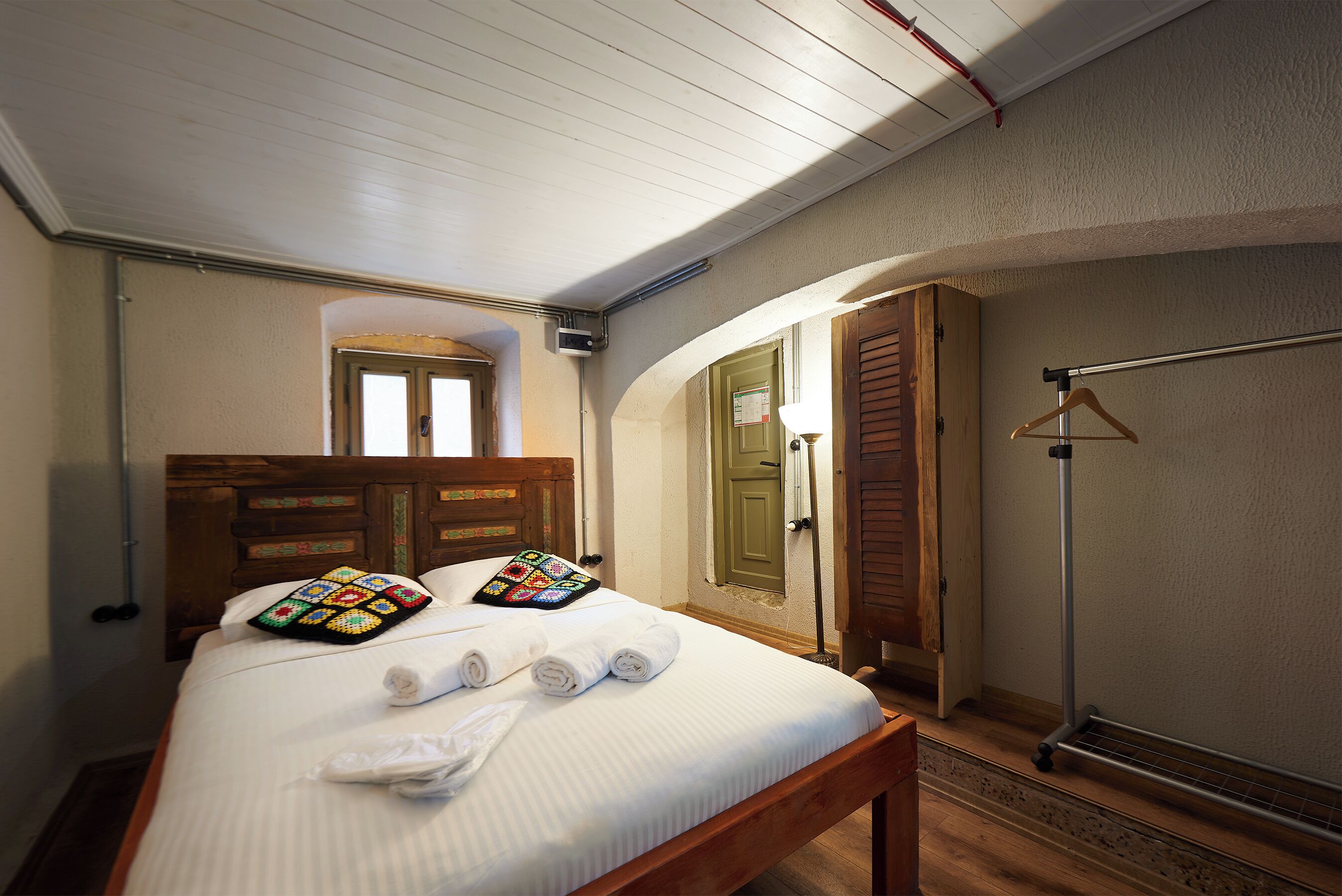Minibar, rideaux occultants, fer et planche à repasser, Wi-Fi gratuit