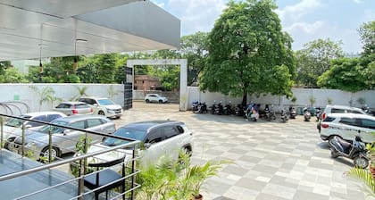 SwagStay Hotel OwnHouse 181 Nagpur