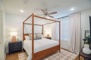 3 chambres, fer et planche à repasser, lit de bébé portatif, Wi-Fi