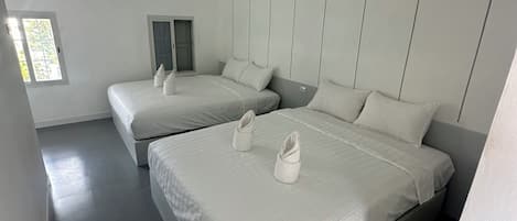 Superior Twin Room, City View